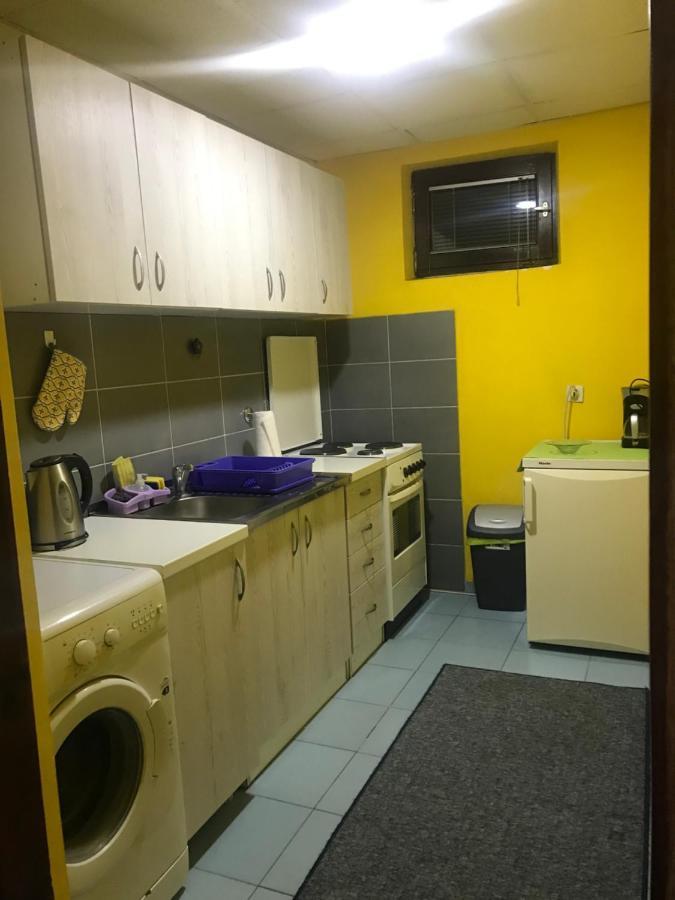 Nis Apartman Luaran gambar